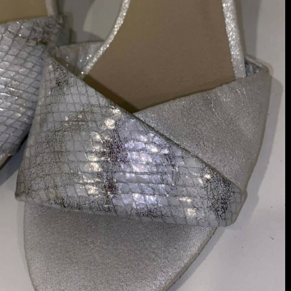 White Mountain Ever Fabric Open Toe Formal.... - Picture 7 of 10